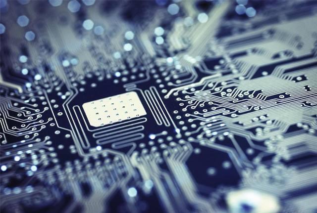 所以，射频放大器放大了什么?!